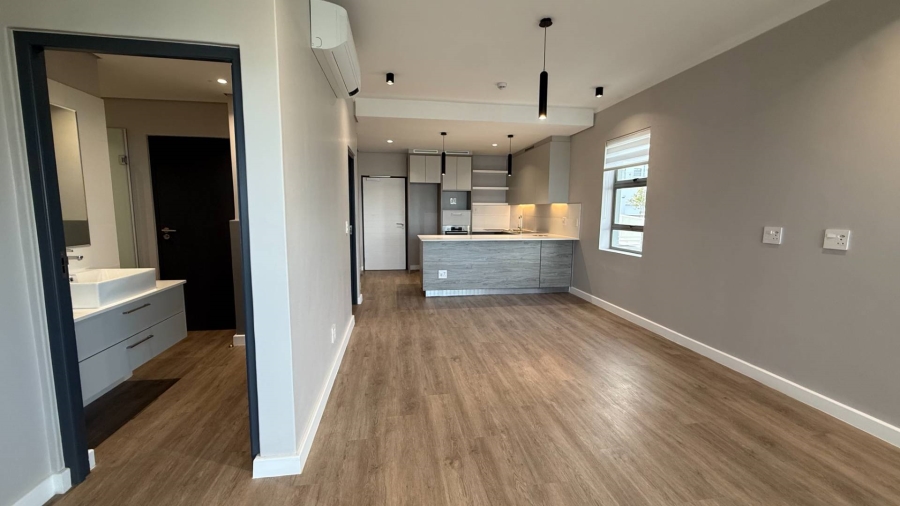 2 Bedroom Property for Sale in Plattekloof Western Cape